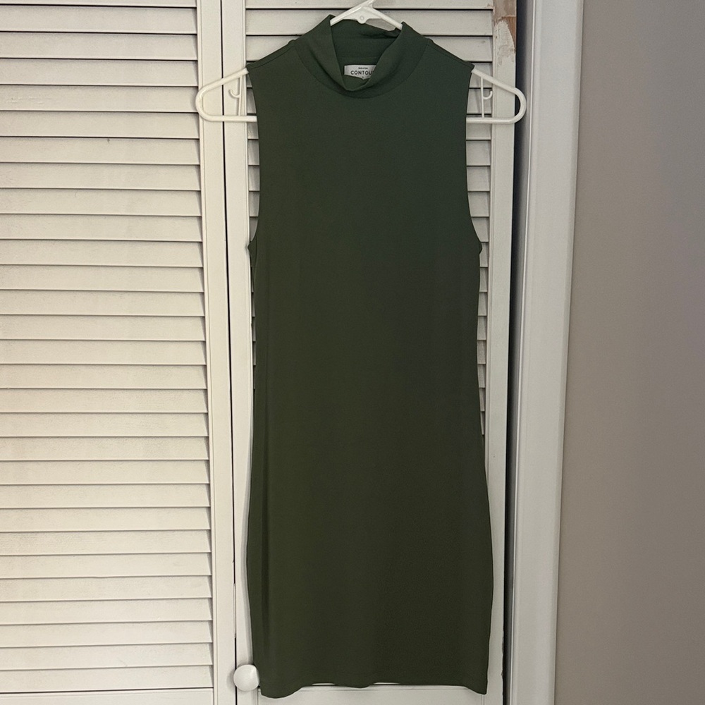 Babaton Forest Green Sleeveless Midi Dress